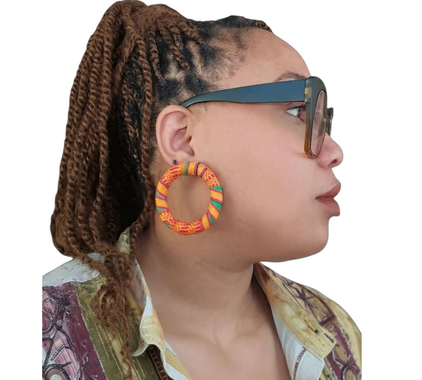 Large round Stud earrings