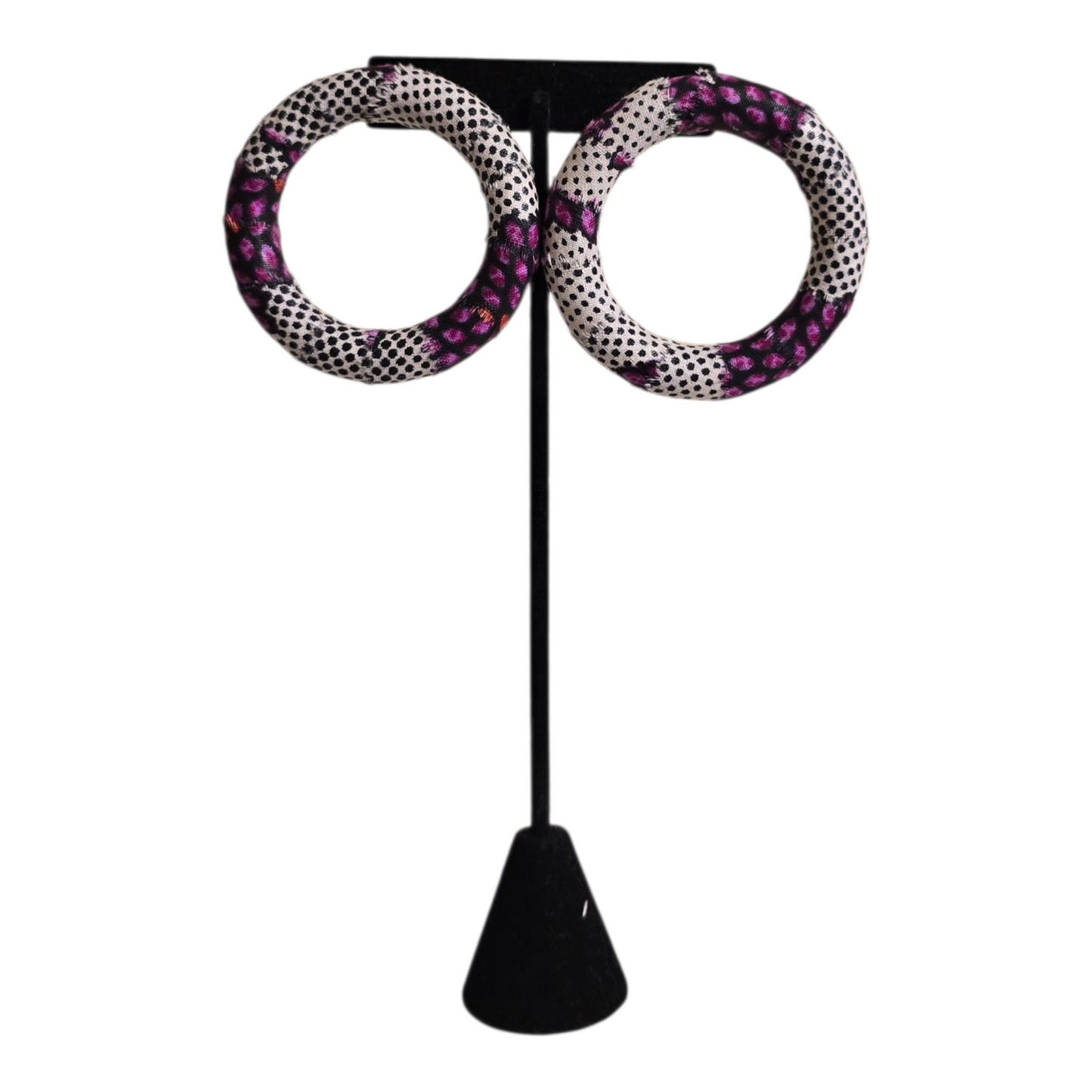 Large round Stud earrings